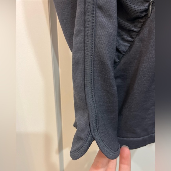 Athleta Revive Ruched Gray Vented Full Zipper Jacket Women's Size XS Zip Pockets - Picture 4 of 8